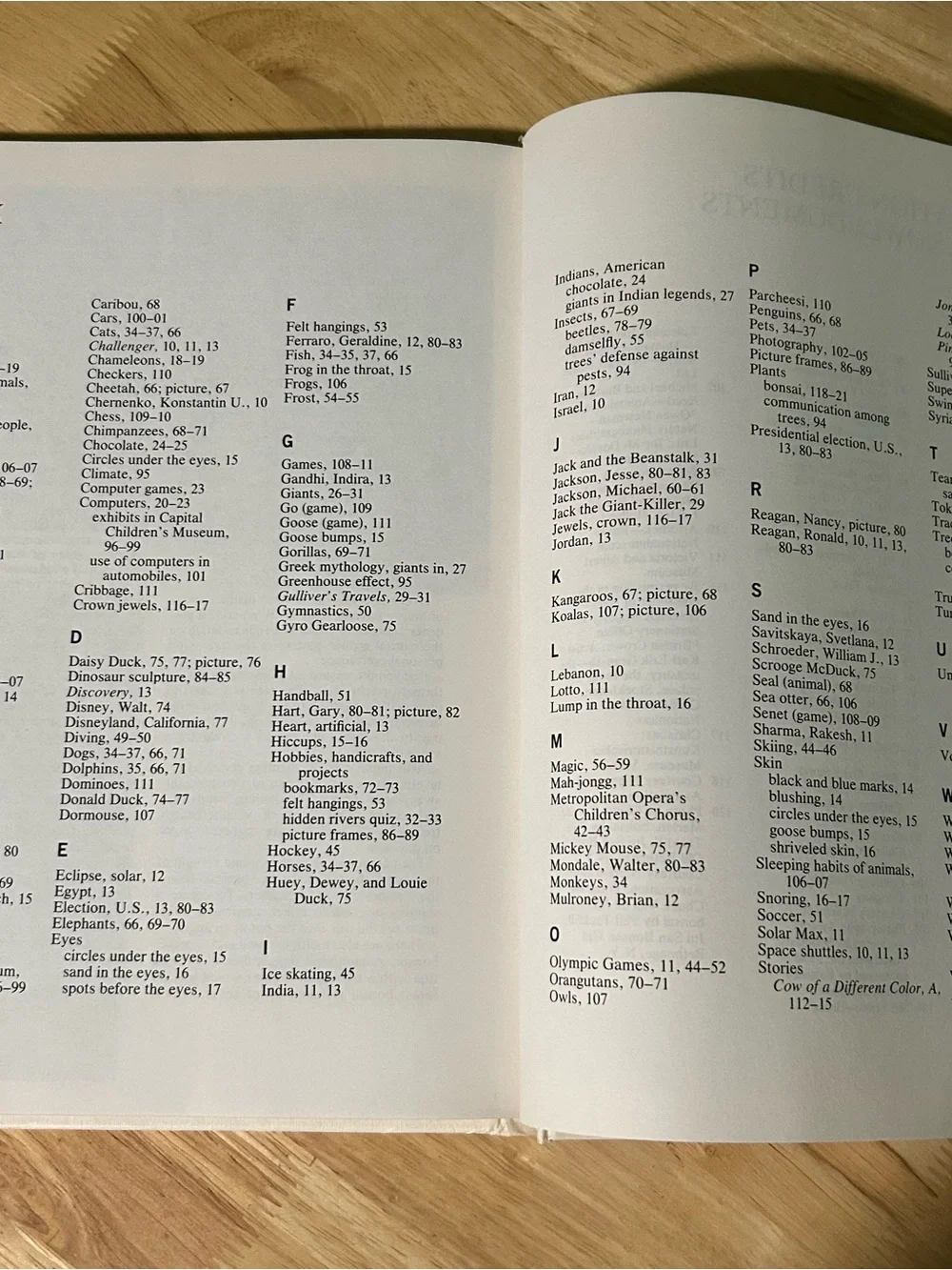 Book with Disney characters